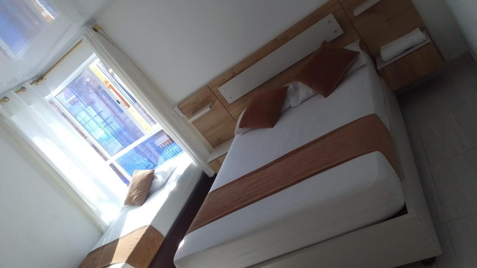 Hotel Gutier Rionegro Bagian luar foto